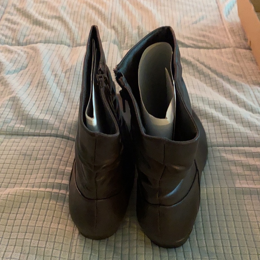 Ankle boots